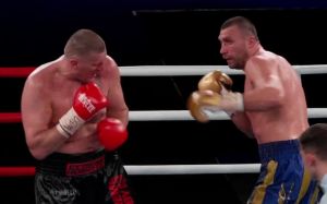 Виктор Выхрист перебоксировал Мариуша Ваха