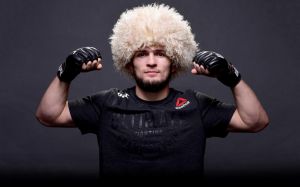 Хабиб Нурмагомедов: "МакГрегор — алкоголик, я не знаю, как он собирается драться со мной"