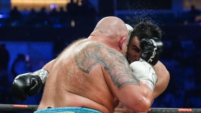 Баходир Джалолов без блеска победил Игоря Шевадзуцкого