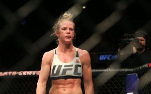 Холли Холм получила травму и не сможет выступить на турнире UFC 243