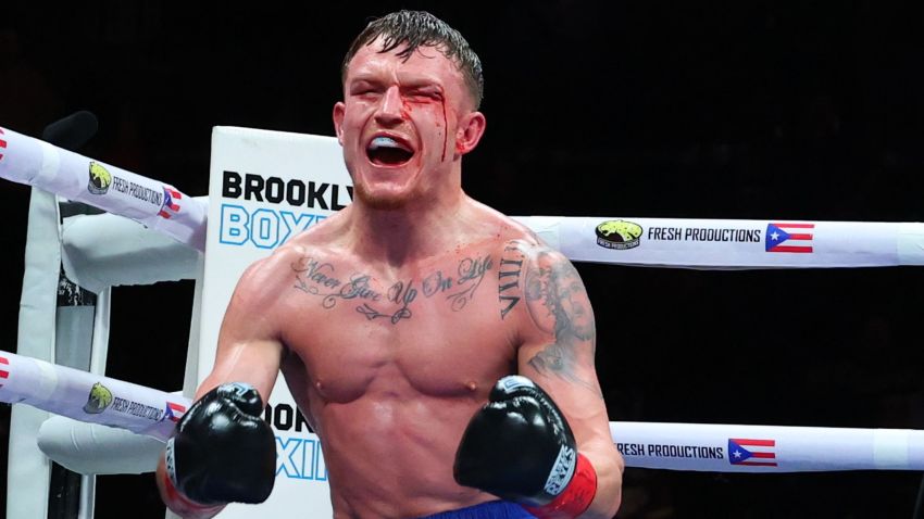 Далтон Смит выбыл из боя против Альберто Пуэльо