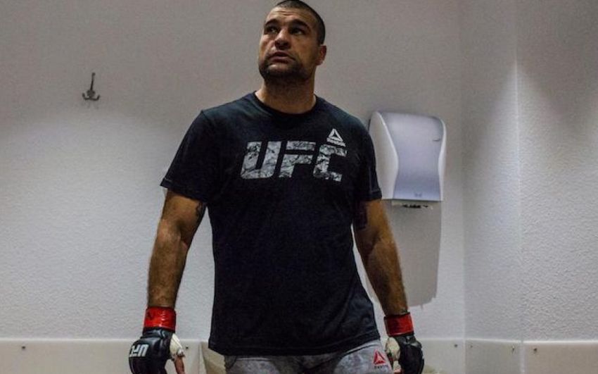 Маурисио Руа хотел бы, чтобы в UFC были разрешены стомпы
