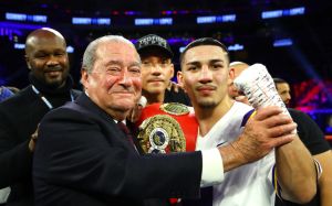 Гарсия: "Надеюсь, Top Rank изменят свое отношение к Лопесу после боя с Камбососом"