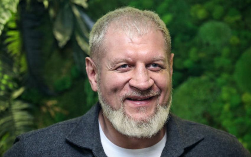 Глава федерации бокса Ингушетии - о Емельяненко: "Он - верующий христианин"
