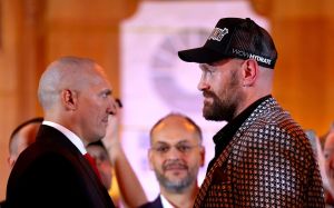 Основатель Matchroom Boxing назвал фаворита реванша Усик – Фьюри: "Возможно, на этот раз, даже остановит"