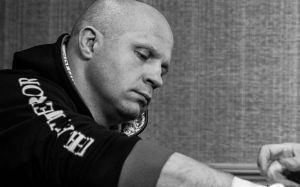 Дана Уайт назвал величайшего тяжеловеса в истории MMA – это не Емельяненко