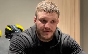 "Уже на мозг поддавливает алкашечка". Пономарев прокомментировал недавнюю выходку Емельяненко