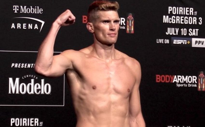 Стивен Томпсон признался, что его тошнило накануне турнира UFC 264