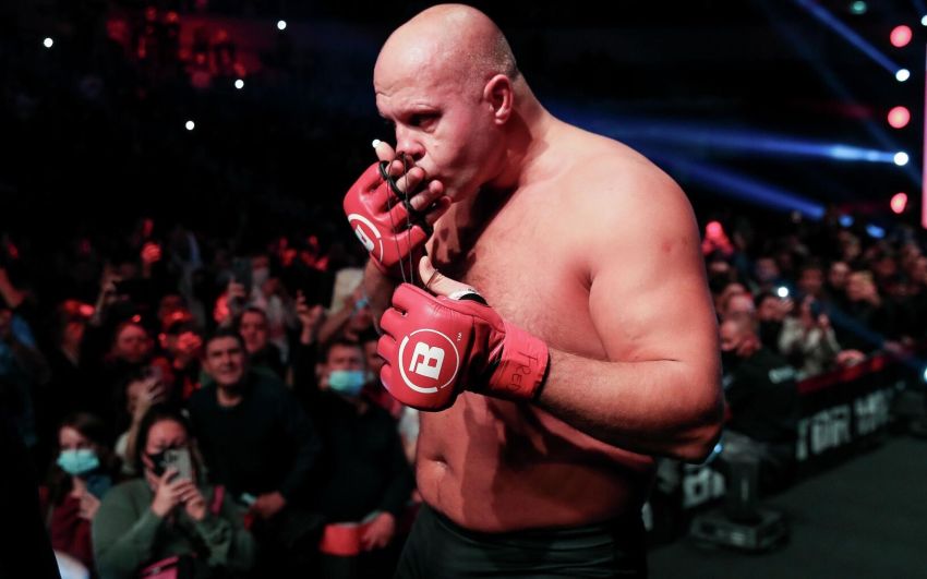 Федор Емельяненко назвал сроки прощального боя