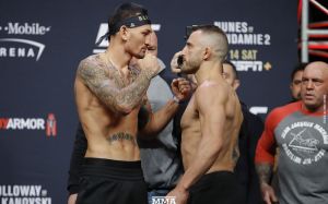 Видео боя Макс Холлоуэй - Александр Волкановски UFC 245