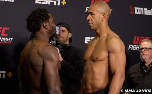 Результаты взвешивания UFC Fight Night 251: Джаред Каннонье – Грегори Родригес