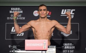 Результаты взвешивания турнира UFC 249: Тони Фергюсон - Джастин Гэтжи, Генри Сехудо - Доминик Круз