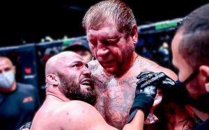 Исмаилов пожелал Емельяненко одержать самую важную победу в жизни