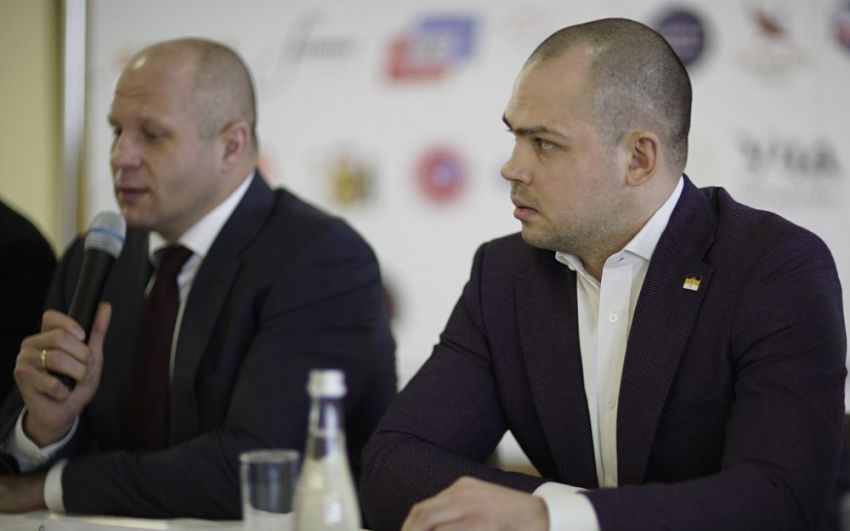 «Он сам впустил их в свой номер». За что избили заместителя Федора Емельяненко