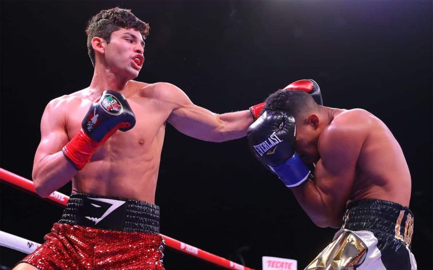 Теофимо Лопес: "Golden Boy выставляют Райана Гарсию против парней из топ-50"