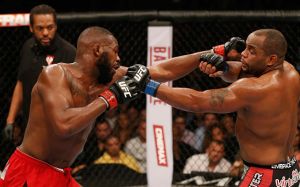 Видео боя Джон Джонс - Даниэль Кормье UFC 182