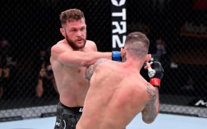 Слова Рафаэля Физиева после победы над Ренато Мойкано на UFC 256