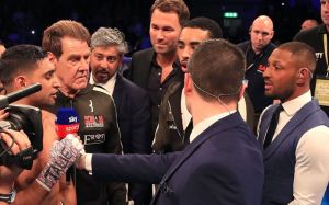 Амир Хан посетит поединок Келла Брука и Майкла Зерафа