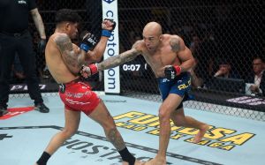 Жозе Альдо успешно вернулся в ММА, победив Джонатана Мартинеса на UFC 301