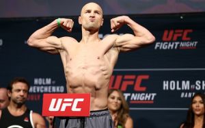 Александр Яковлев и Магомед Мустафаев выступят на шоу UFC Fight Night 99
