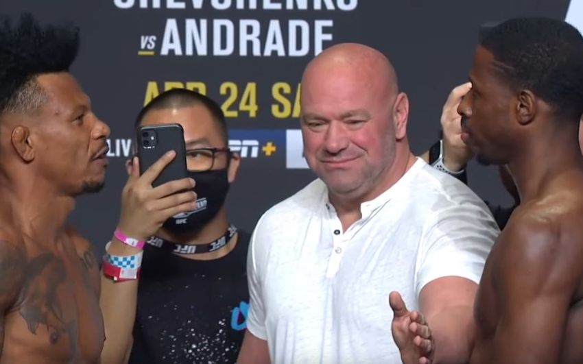 Видео боя Рэнди Браун - Алекс Оливейра UFC 261