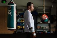 Анхель Гарсия: "Канело должен был поступить умно и не драться с Кроуфордом"