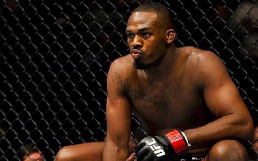 Джон Джонс о возможном бое с Фрэнсисом Нганну: "У UFC еще есть время поступить правильно"