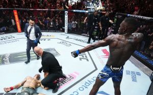 Исраэль Адесанья брутально вырубил Алекса Перейру в реванше на UFC 287