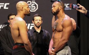 Видео боя Дэвид Бранч - Тиаго Сантос UFC Fight Night 128