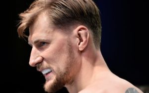 Александр Волков обратился к тем, кто осуждает его татуировку
