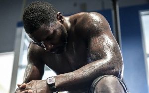 Энтони Джонсон продолжает набирать форму к возвращению в UFC