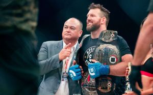 Райан Бейдер подписал новый контракт с Bellator