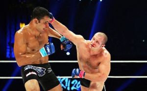 Видео боя Фёдор Емельяненко - Антонио Родриго Ногейра Pride Shockwave 2004