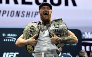 Конор МакГрегор попросил UFC сделать специальный пояс к трилогии с Порье