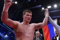 Александр Поветкин спаррингует с трехкратным чемпионом мира перед боем с Уайтом