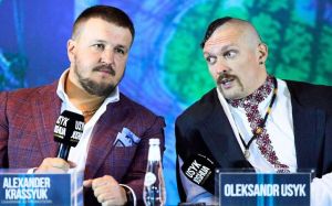 Александр Усик впервые прокомментировал расставание с Красюком