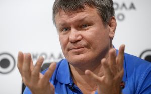 Олег Тактаров, что нарушители карантина должны наказываться рублем