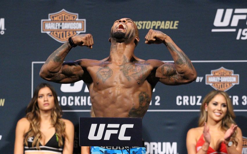 Фотоотчёт со взвешивания участников турнира UFC 199: Рокхолд против Биспинга 2