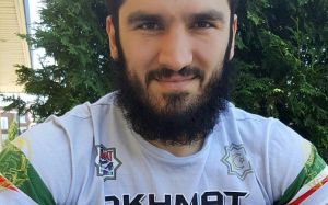 Артур Бетербиев: Я не жадный, мне и одного пояса достаточно