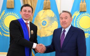 Роберт Гарсия: "Если бы не Канело, Головкин бил бы всяких Ванесов до 50 лет!"