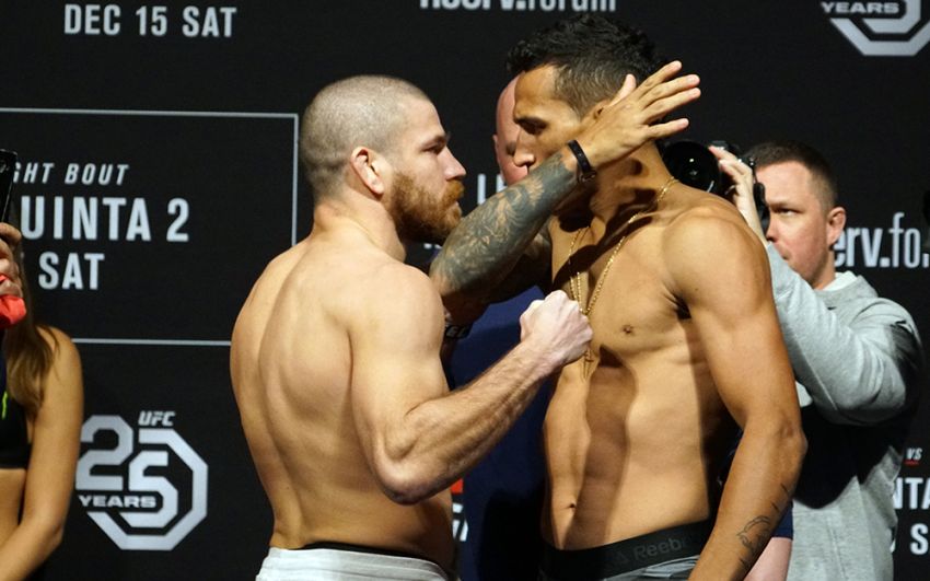 Видео боя Джим Миллер - Чарльз Оливейра UFC on FOX 31