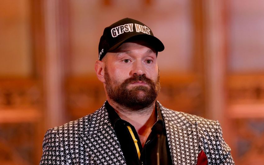 Президент Top Rank назвал соперника Фьюри, в случае победы над Усиком