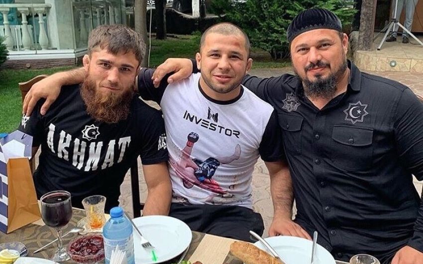 Чемпион АСА Рустам Керимов расхваливает чеченское гостеприимство 