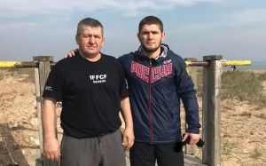 Менеджер Нурмагомедова сообщил, что Путин предложил Хабибу помощь с лечением отца