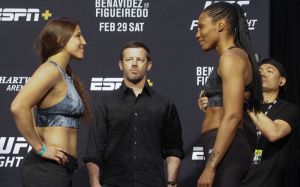Видео боя Зара Фэйрн Дос Сантос - Фелисия Спенсер UFC Fight Night 169