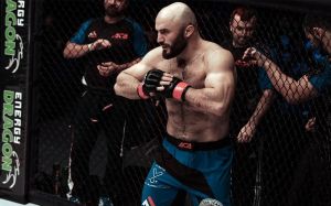 Магомед Исмаилов жестко отреагировал на критику Александра Емельяненко насчет борцов в ММА
