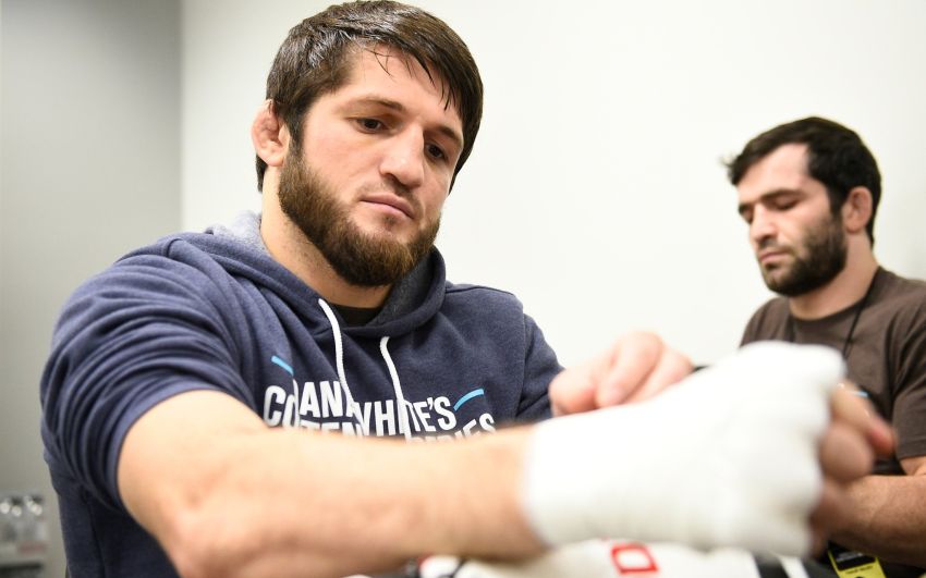 Дебют Алиасхаба Хизриева в UFC отменен