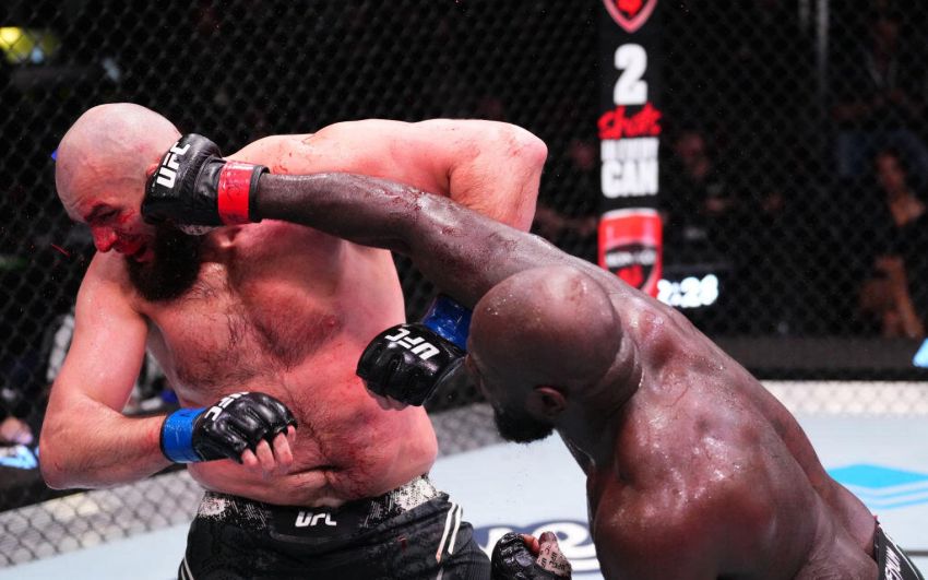 Шамиль Газиев отказался от продолжения боя с Жаирзиньо Розенстарйком на UFC Fight Night 238