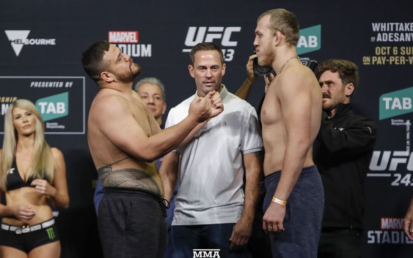 Видео боя Сергей Спивак - Тай Туиваса UFC 243