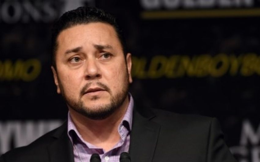 Эрик Гомес: « Альварес не намерен освобождать свой титул чемпиона мира WBO в первом среднем весе» 